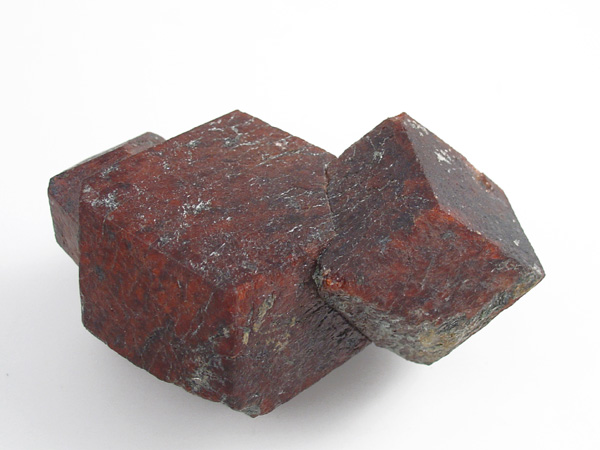 sehr roter Almandin Drilling